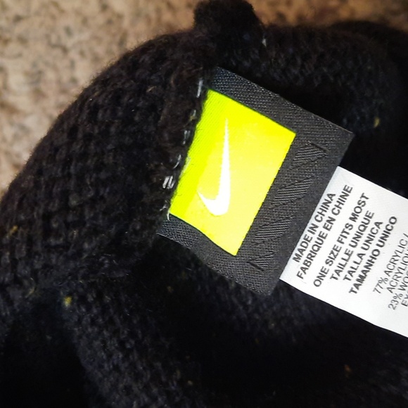 Nike Team LSU Tigers 2019 National Champs Beanie - Picture 4 of 4